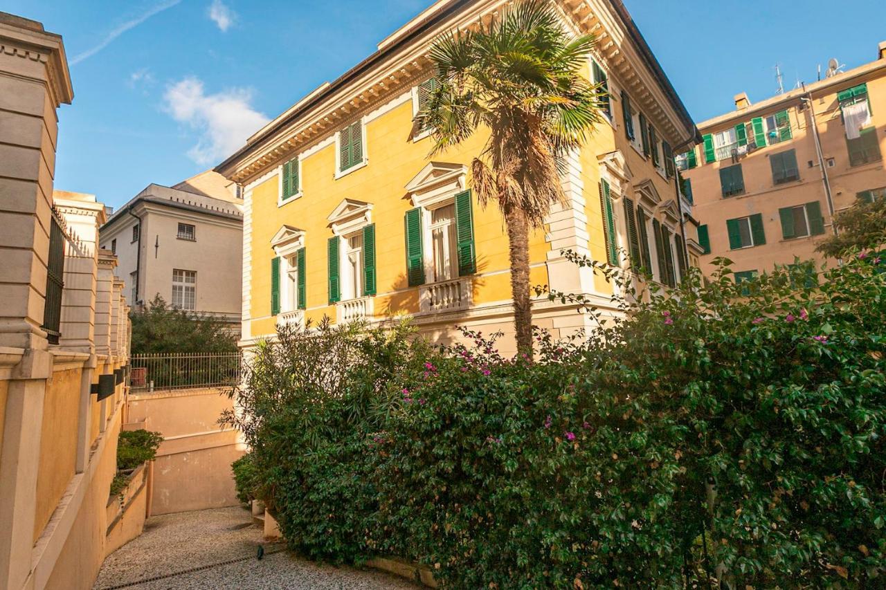 Real Italian Estate - Penthouse Apartment Genoa Bagian luar foto